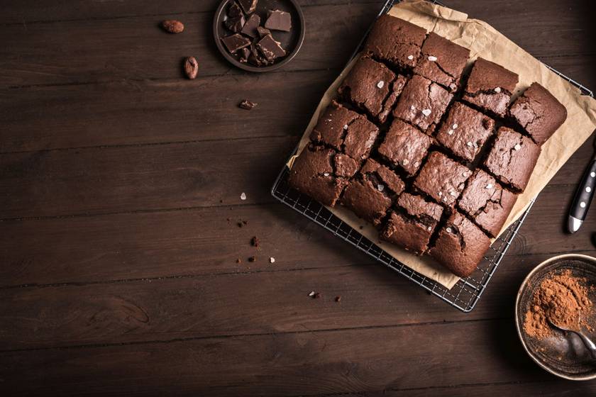 A legegyszerűbb kakaós-kókuszos bögrés süti: öt perc valódi munka van vele