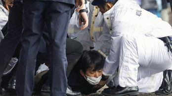 Robbanás történt a Japán miniszterelnök beszéde alatt, egy embert letartóztattak