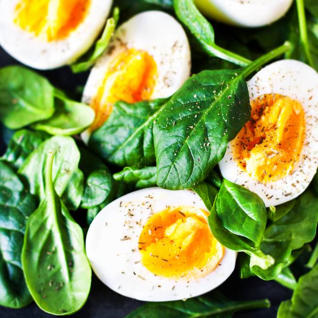 Minden, amit a tojásdiétáról tudni érdemes: heti étrendet is mutatunk