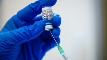Visszavonják a Pfizer és a Moderna korábbi vakcináinak engedélyét az Egyesült Államokban