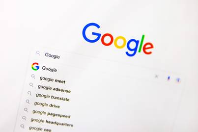 Figyelmeztetés jön a Google-keresőbe: akár életeket is menthet