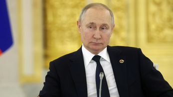 Vlagyimir Putyin kés alá fekhet, nem javul az egészségi állapota