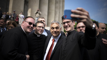 Hálaadó szentmisét tartanak az idén 60 éves Orbán Viktorért