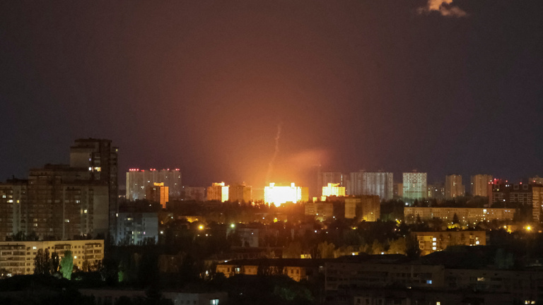 Drón- és rakétazápor zúdult Ukrajnára hétfő hajnalban
