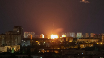 Drón- és rakétazápor zúdult Ukrajnára hétfő hajnalban