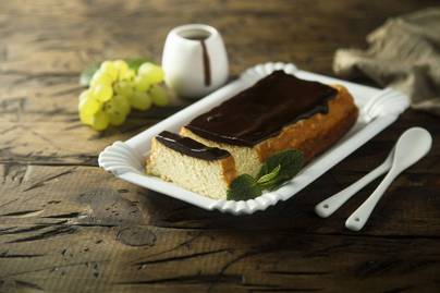 8 mennyei csokis-kókuszos édesség: tekercs, keksz és süti is készülhet velük