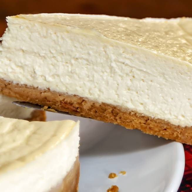 Pompás sajttorta cukor nélkül: egyszerűen készül az alakbarát desszert