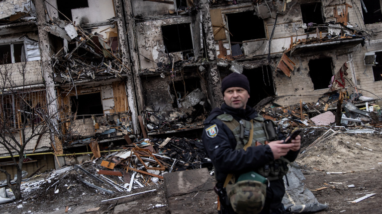 Elvándorlás és gazdasági összeomlás – így fest Ukrajna a háború 14. hónapjában