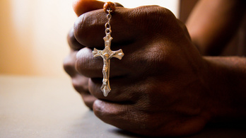A templomból hurcolták el fegyveresek a keresztényeket Nigériában