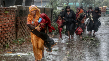 Halálos ciklon zúdult Délkelet-Ázsiára, több ember meghalt