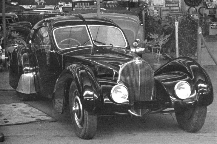 Bugatti Type-57 SC Atlantic Voiture Noire