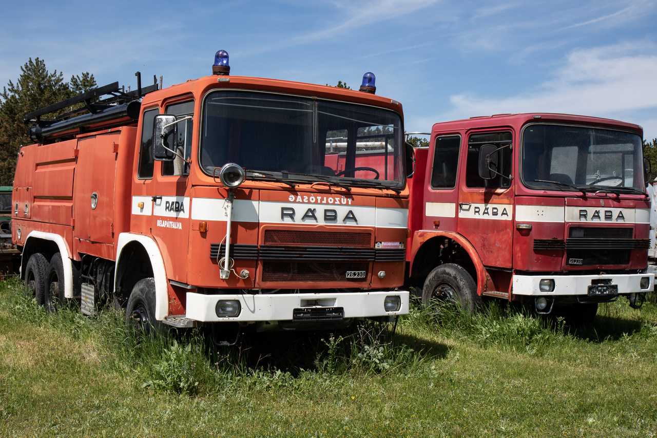 Erős a tűzoltóautós kollekció is, az Orgovány ÖTE korábbi IFA vonulósa pedig még vezethető is.