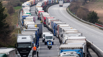 Ingyenesek lehetnek a lengyel állami autópályák
