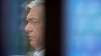 Páros lábbal szállt bele Orbán Viktorba az EP-s képviselő: Ez banális zsarolás