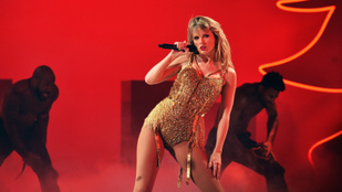 Több mint húszezer dollárt költött Taylor Swift koncertjegyekre egy apuka