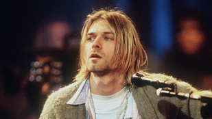 Vagyonokat fizetnek Kurt Cobain törött gitárjaiért