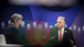 Orbán Viktor arról beszélt Katarban, mikor vonul vissza