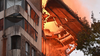 Brutális tűz pusztított Sydney belvárosában, porig égett egy lakóház