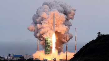 Dél-Korea saját fejlesztésű hordozórakétával indított egy kereskedelmi műholdat az űrbe