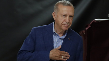 Hivatalos: Erdogan nyerte a törökországi elnökválasztást