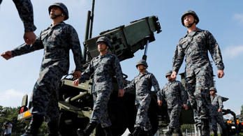 Észak-Korea rakétakilövésre készül, riadókészültséget rendeltek el Japánban