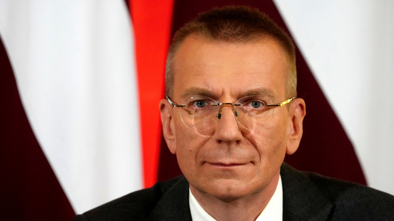 A lett parlament a volt külügyminisztert választotta az ország elnökévé