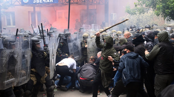 A Nyugat nem tűri ölbe tett kézzel a koszovói zavargásokat