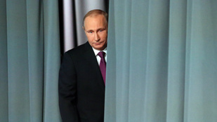 Vlagyimir Putyin retteg attól, hogy meggyilkolják, miután újabb merényletet kíséreltek meg ellene