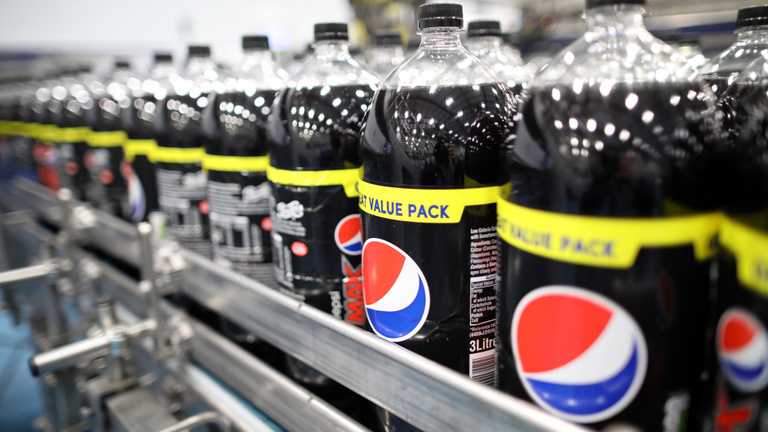 Hivatalos: hazajön a Pepsi, jövőre szentkirályi vízből készítik a világhírű üdítőt