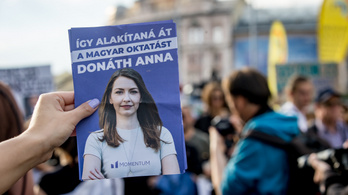 Donáth Anna az Európai Bizottság alelnökével egyeztetett a státusztörvényről