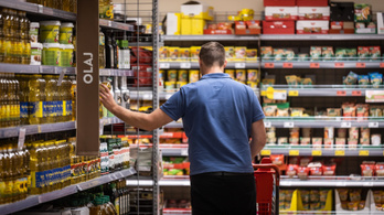 Esnek az élelmiszerárak, egyre tudatosabbak a vásárlók