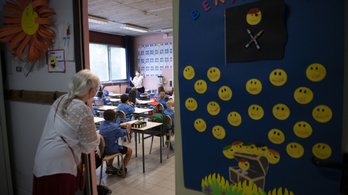 Megegyezett a kormány a pedagógusokkal Romániában
