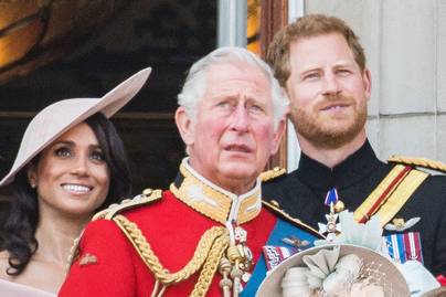 Károly nem hívta meg Harryt és Meghant a szülinapi parádéjára: pedig ez is történelmi pillanat lesz a király számára