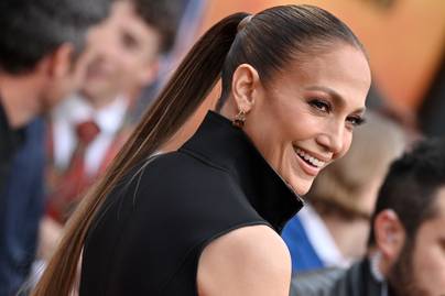 Jennifer Lopez frufrut vágatott magának: nagyon dögös lett az új frizurájával