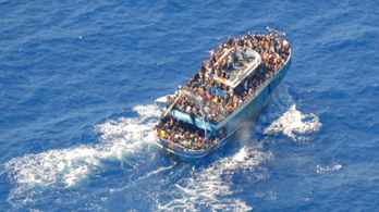 Pakisztán szerint több mint 300 halottja van a görögországi hajószerencsétlenségnek