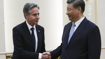 Amerikai külügyminiszter: Elengedhetetlen a katonai kommunikáció Kínával