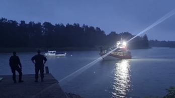 Videón a Svédországban lezuhant gép magyar pilótáinak keresése