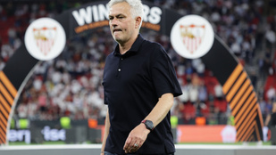 José Mourinhót eltiltották a budapesti El-döntő utáni viselkedése miatt