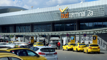 Informatikai hiba lépett fel a Liszt Ferenc Nemzetközi Repülőtéren