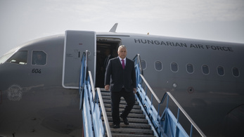 Orbán Viktor csúcstalálkozóval kezdi a hetet