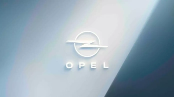 Az Opel is megújult emblémát villantott