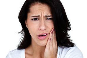 Akkor is halogatod a fogorvost, ha nem múlik a fogfájás? Ilyen súlyos következménye lehet