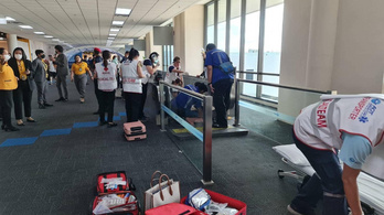 Horror baleset történt egy reptéren, le kellett vágni egy nő lábát