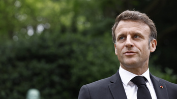 Emmanuel Macron megszólalt a zavargásokról: A szülők és a videójátékok is felelősek