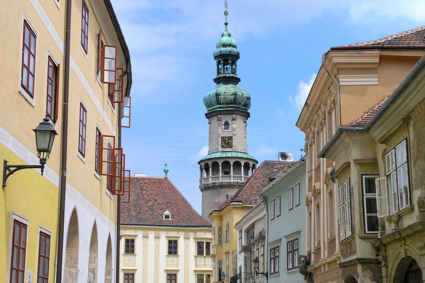 Igazi ékszerdoboz Sopron: mit nézz meg mindenképp a hűség városában?