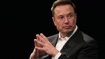 Elon Musk az apróért is lehajol, 1700 forintot kér saját Twitter-tartalmaiért