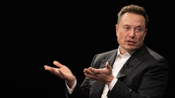 Elon Musk új, mesterséges intelligencia fejlesztésével foglalkozó céget indított