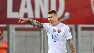 Megharapta ellenfelét a szlovák válogatott játékos