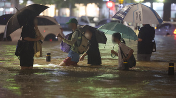 Heves esőzések tomboltak Dél-Koreában