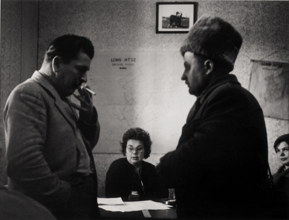 A kabai Lenin MTSZ irodájában; 1963